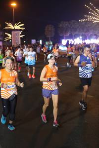 BIB: 7677, 067222
                            <button type="button" onclick="openModal(23205518)" class="btn btn-primary btn-sm float-right btn-popup" data-toggle="modal" data-target=".modal-high-quality">
                        <i class="fas fa-shopping-cart"></i> Add to Cart
                    </button>
                                            <button type="button" onclick="isThisMe(23205518, true)" class="btn btn-success btn-sm float-right btn-popup btn-isme hidden" data-toggle="tooltip" data-placement="bottom" title="นี่คือรูปของคุณใช่ไหม คลิกที่นี่เพื่อเอาเข้าอัลบั้ม">
                        <i class="fas fa-plus"></i> Add to album
                    </button>
                    <button type="button" onclick="isThisMe(23205518, false)" class="btn btn-warning btn-sm float-right btn-popup btn-isnotme hidden">
                        <i class="fas fa-ban"></i> Remove from album
                    </button>